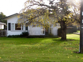 Ohakune Lodge Burnski Ohakune Holiday Homes- Bachcare NZ